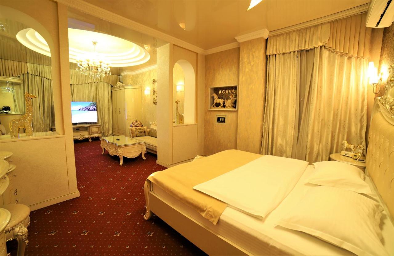 Hotel Agava Tbilisi Esterno foto
