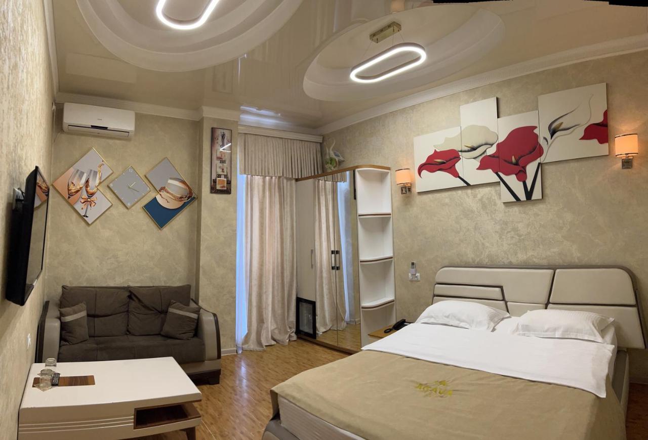Hotel Agava Tbilisi Esterno foto
